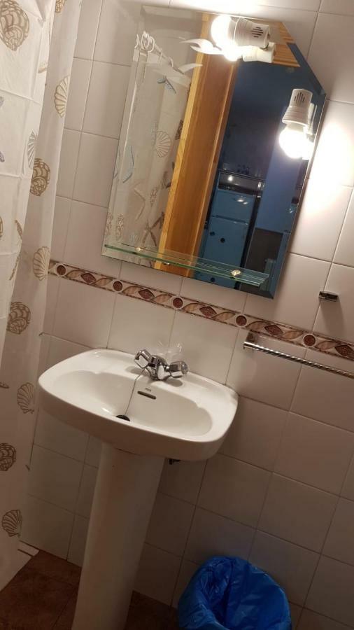 Apartamento Turistico Dayma 2 خارانديا دي لا فيرا المظهر الخارجي الصورة